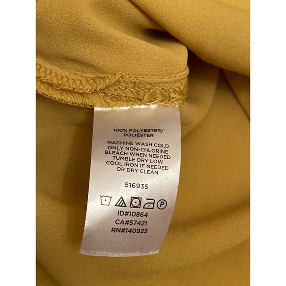 New Mustard Blouse with Front Pockets from Loft - Picture 5 of 8